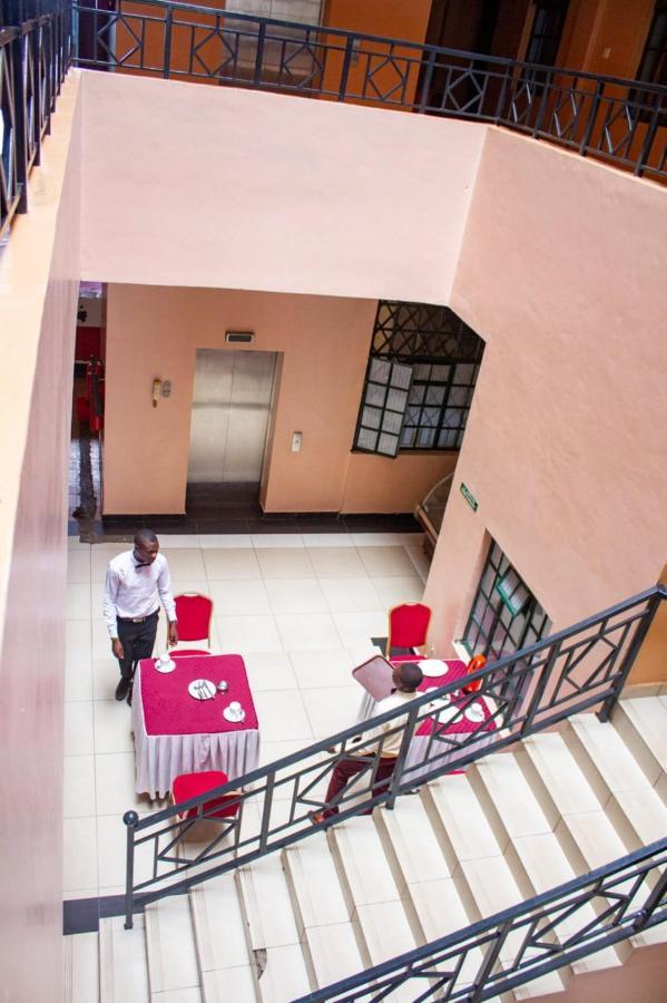 Deka B&B Nairobi Bagian luar foto