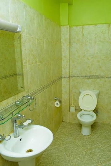 Deka B&B Nairobi Bagian luar foto