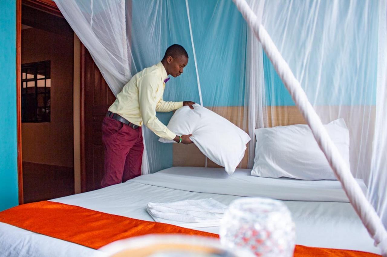 Deka B&B Nairobi Bagian luar foto
