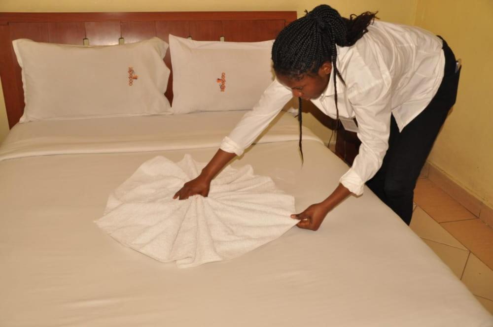 Deka B&B Nairobi Bagian luar foto